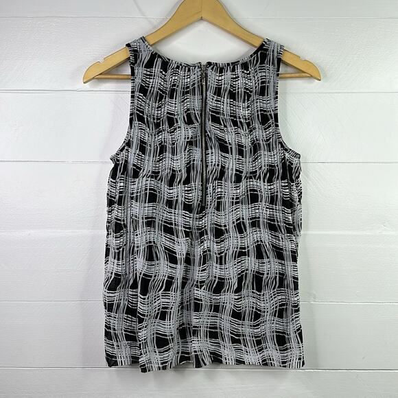 LIZ CLAIBORNE Black White Abstract Zipper Back Sleeveless Blouse Tank Top Size S - Picture 2 of 9